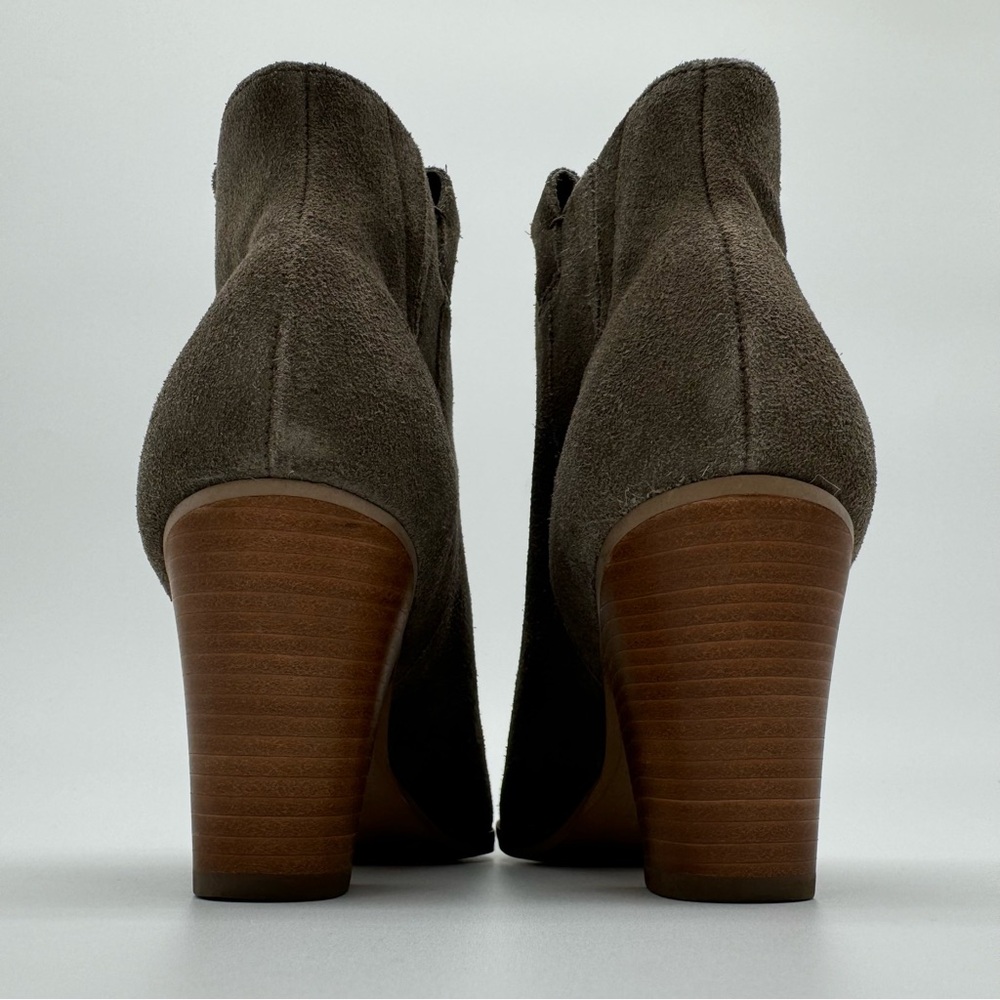 J. Crew “Eaton” Suede Leather Gray/Taupe Heeled Ankle Boots Size 8.5 - Picture 5 of 13